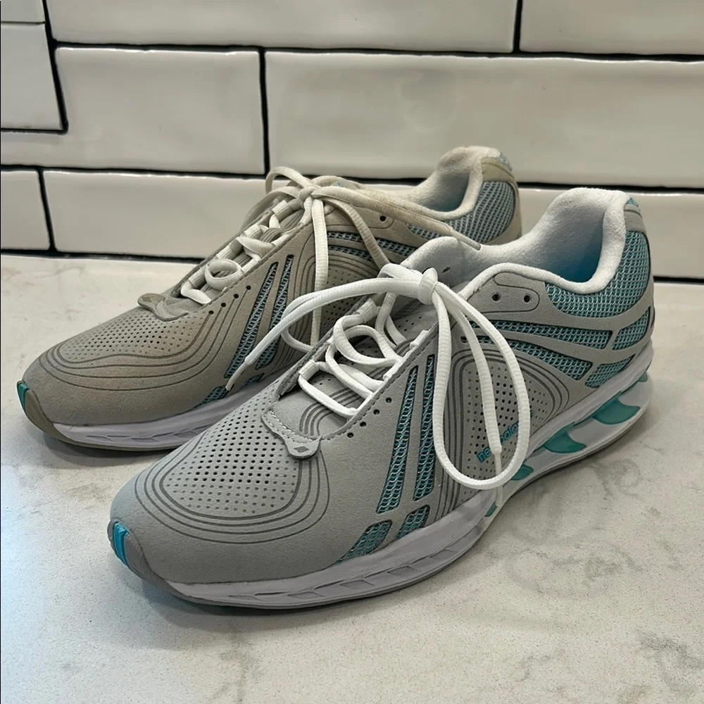 New Balance Wellness Toning Athletic Shoes‎ Size 10